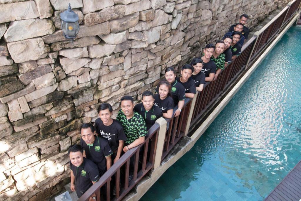 Hadi Poetra Hotel Kuta Lombok Kültér fotó