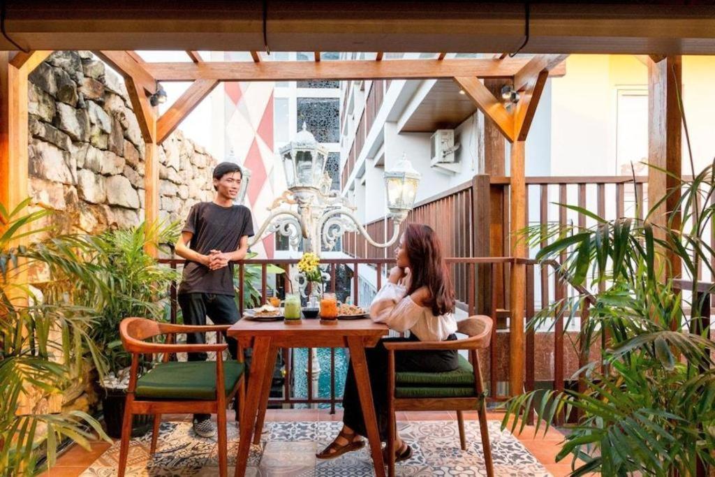 Hadi Poetra Hotel Kuta Lombok Kültér fotó