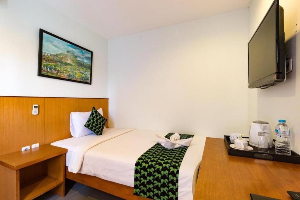 Hadi Poetra Hotel Kuta Lombok Kültér fotó
