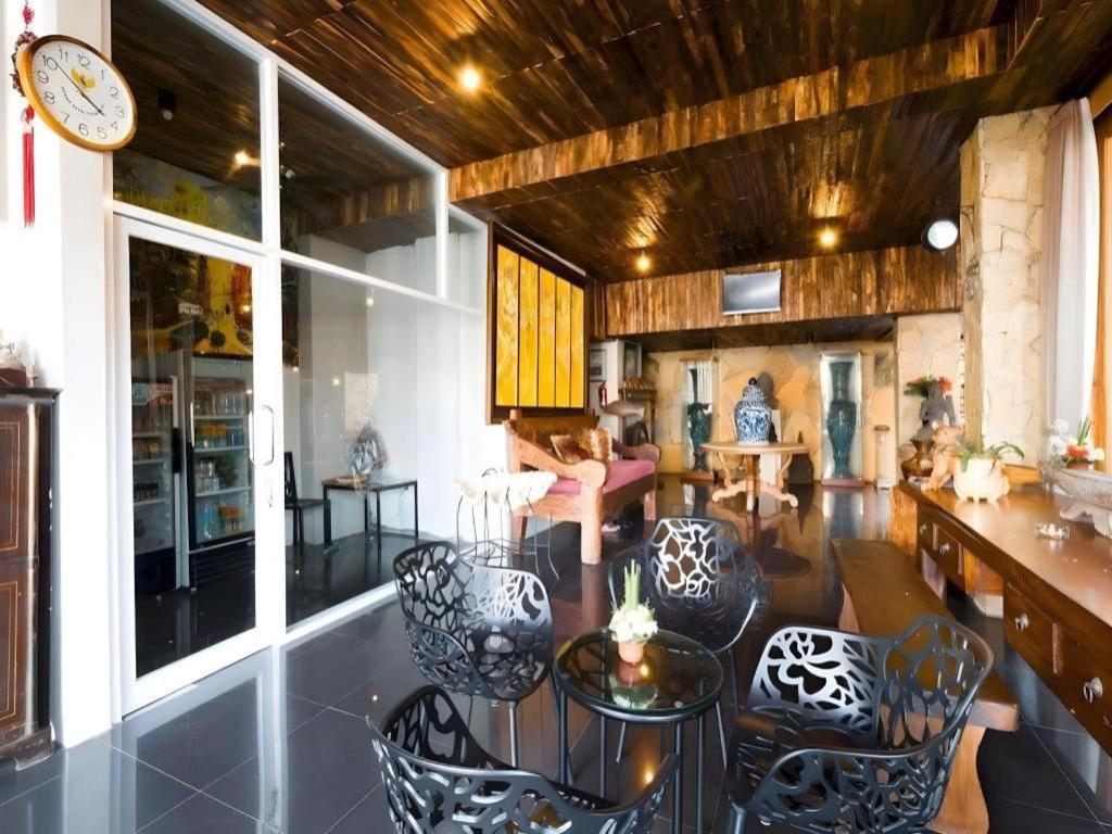 Hadi Poetra Hotel Kuta Lombok Kültér fotó