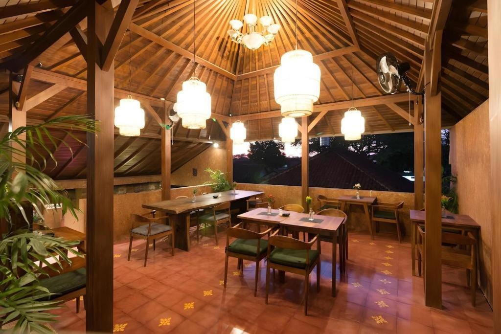 Hadi Poetra Hotel Kuta Lombok Kültér fotó