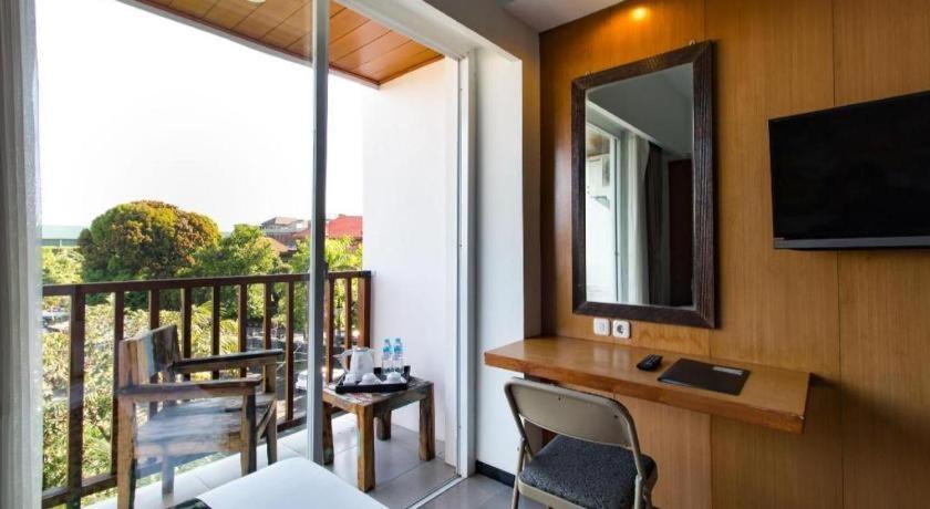 Hadi Poetra Hotel Kuta Lombok Kültér fotó
