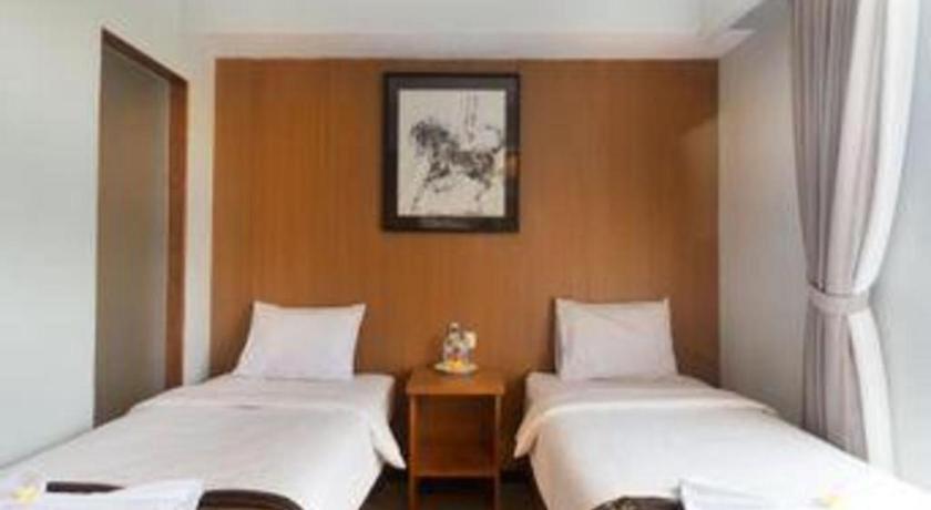 Hadi Poetra Hotel Kuta Lombok Kültér fotó