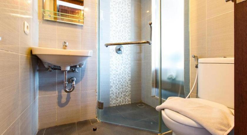 Hadi Poetra Hotel Kuta Lombok Kültér fotó