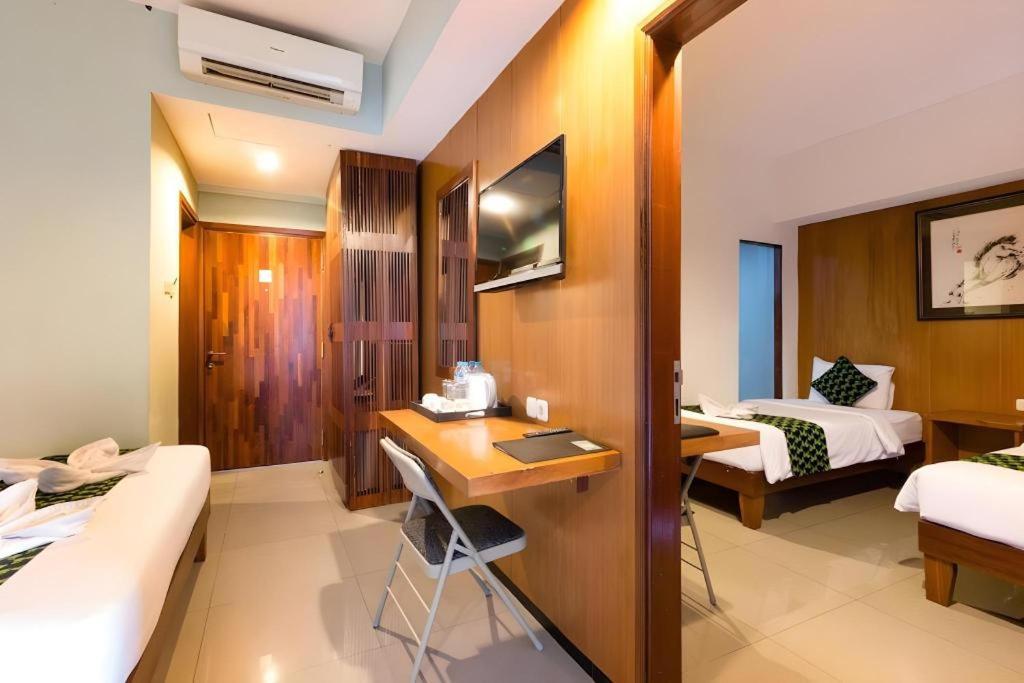 Hadi Poetra Hotel Kuta Lombok Kültér fotó